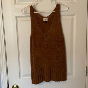 Universal Thread brown tank top